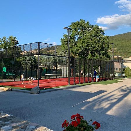 Residenza Le Querce Trilocale Villa Fossato di Vico Exteriör bild